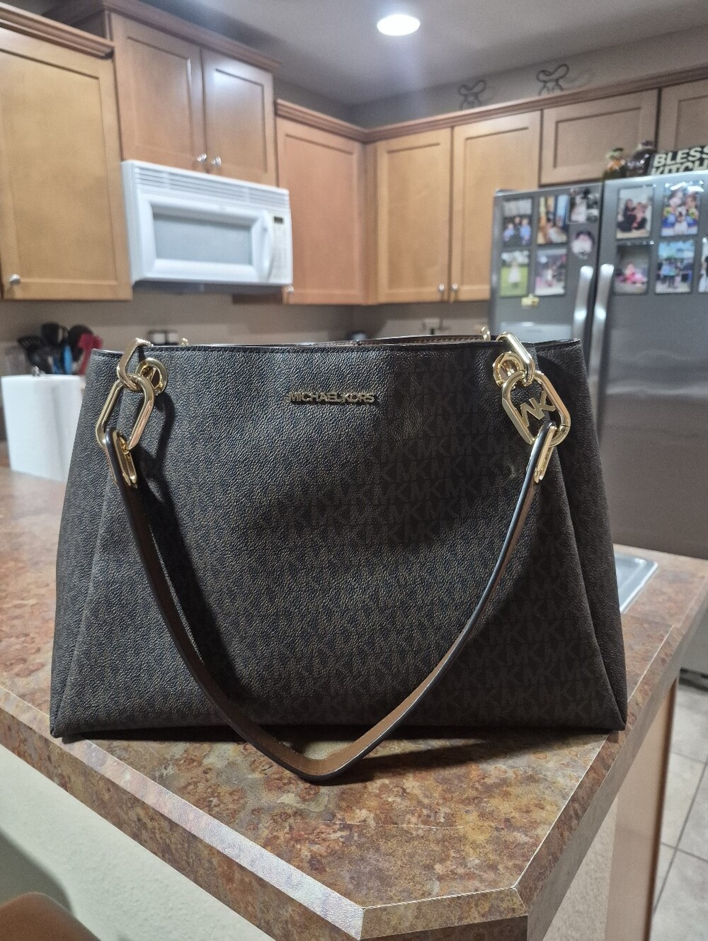 Micheal Kors Puurse